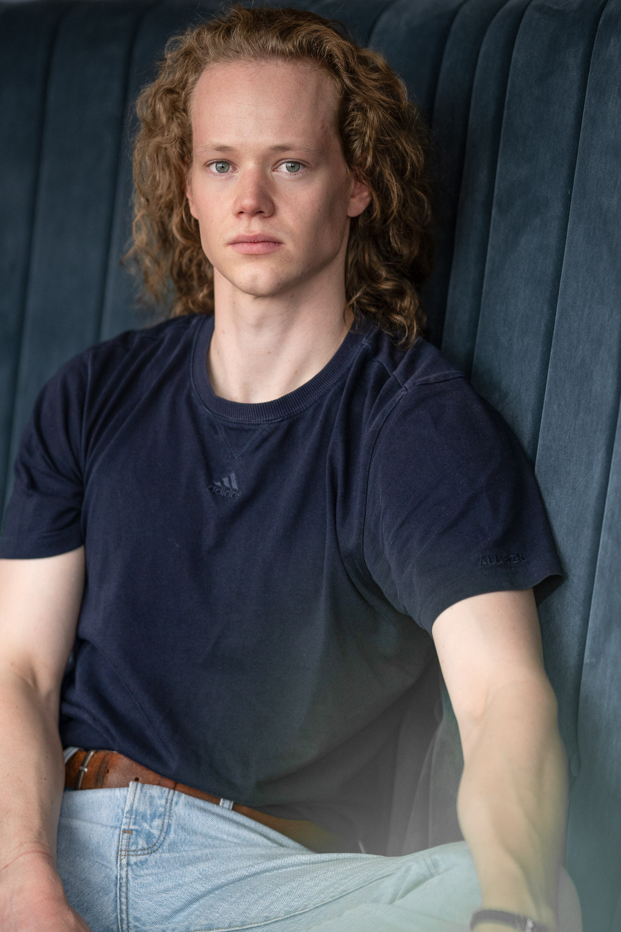 Headshot von Sven Thimsen mit ernstem Blick